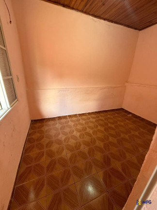 Imagem Casa com 1 Quarto à Venda, em Jardim Nova Manchester - Sorocaba Imagem Casa com 1 Quarto à Venda, em Jardim Nova Manchester - Sorocaba