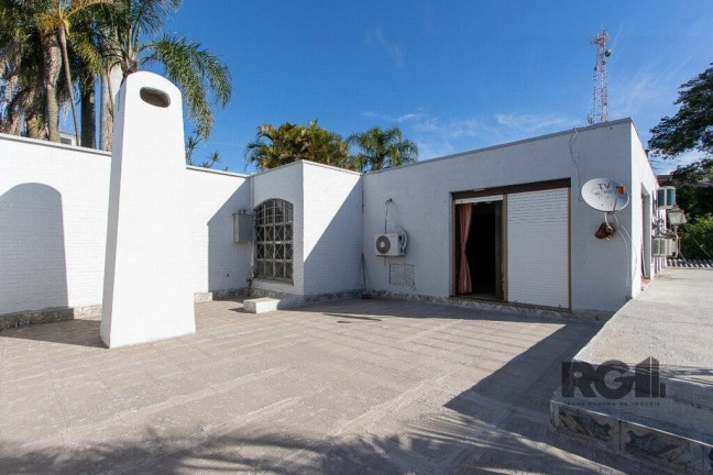 Imagem Casa com 3 Quartos à Venda, 580 m² em Santa Tereza - Porto Alegre Imagem Casa com 3 Quartos à Venda, 580 m² em Santa Tereza - Porto Alegre