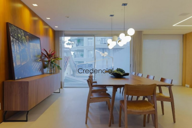 Imagem Apartamento com 4 Quartos à Venda, 372 m² em Bigorrilho - Curitiba