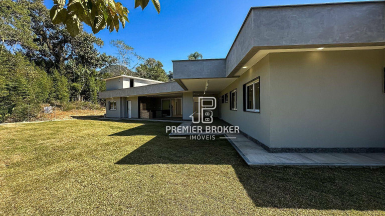 Imagem Casa com 4 Quartos à Venda, 400 m² em Quebra Frascos - Teresópolis Imagem Casa com 4 Quartos à Venda, 400 m² em Quebra Frascos - Teresópolis