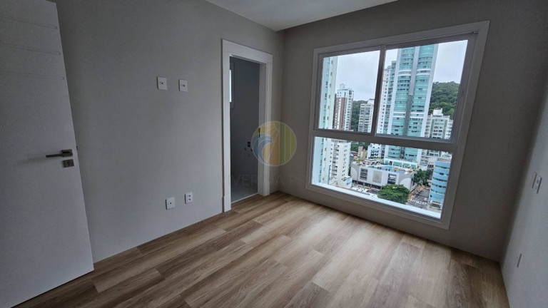 Imagem Apartamento com 4 Quartos à Venda, 151 m² em Pioneiros - Balneário Camboriú Imagem Apartamento com 4 Quartos à Venda, 151 m² em Pioneiros - Balneário Camboriú