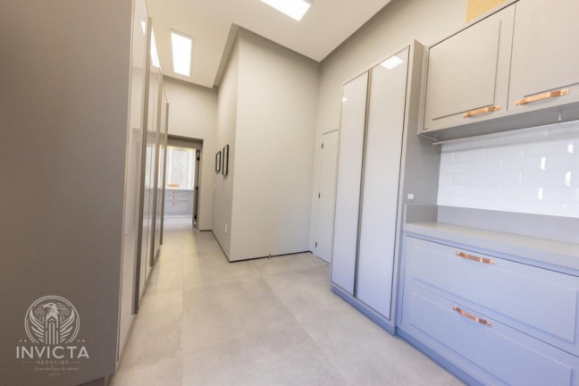 Imagem Casa com 4 Quartos à Venda, 380 m² em Estados - Balneário Camboriú Imagem Casa com 4 Quartos à Venda, 380 m² em Estados - Balneário Camboriú