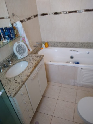 Imagem Sobrado com 3 Quartos à Venda, 223 m² em Campo Grande - Santos Imagem Sobrado com 3 Quartos à Venda, 223 m² em Campo Grande - Santos