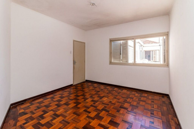 Imagem Imóvel com 2 Quartos à Venda, 69 m² em Rio Branco - Porto Alegre Imagem Imóvel com 2 Quartos à Venda, 69 m² em Rio Branco - Porto Alegre
