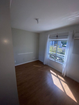 Imagem Apartamento com 2 Quartos à Venda, 70 m² em Higienópolis - Porto Alegre Imagem Apartamento com 2 Quartos à Venda, 70 m² em Higienópolis - Porto Alegre