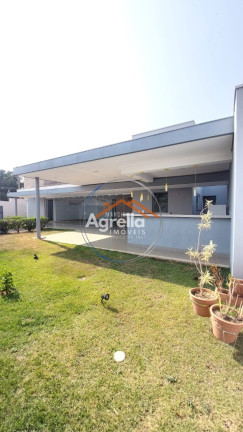 Imagem Casa com 3 Quartos à Venda, 242 m² em Jardim Brasilia - Mogi Mirim Imagem Casa com 3 Quartos à Venda, 242 m² em Jardim Brasilia - Mogi Mirim