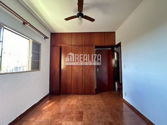 Imagem Casa com 2 Quartos à Venda, 164 m² em Boa Vista - Uberaba Imagem Casa com 2 Quartos à Venda, 164 m² em Boa Vista - Uberaba