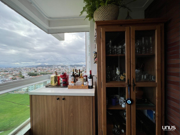 Imagem Apartamento com 2 Quartos à Venda, 67 m² em Estreito - Florianópolis