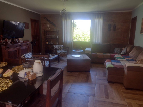 Imagem Casa com 3 Quartos à Venda, 600 m² em Parque Dom João Vi - Nova Friburgo Imagem Casa com 3 Quartos à Venda, 600 m² em Parque Dom João Vi - Nova Friburgo