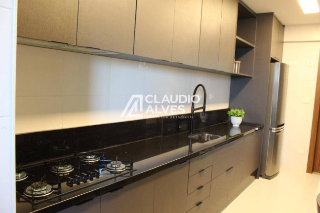 Imagem Apartamento com 3 Quartos à Venda, 140 m² em Santa Mônica - Feira De Santana Imagem Apartamento com 3 Quartos à Venda, 140 m² em Santa Mônica - Feira De Santana