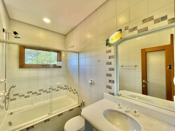 Imagem Casa com 5 Quartos à Venda, 1 m² em Granja Viana - Carapicuíba
