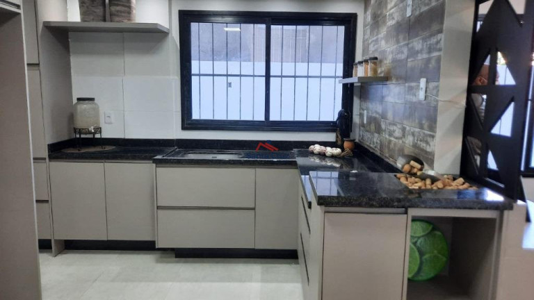 Imagem Apartamento com 2 Quartos à Venda, 130 m² em Ingleses Do Rio Vermelho - Florianópolis Imagem Apartamento com 2 Quartos à Venda, 130 m² em Ingleses Do Rio Vermelho - Florianópolis