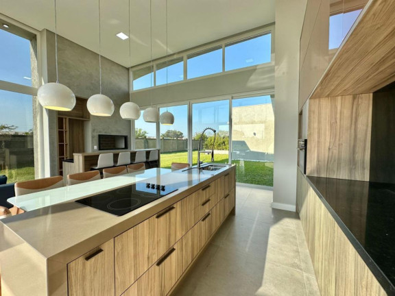 Imagem Casa com 3 Quartos à Venda, 190 m² em Dubai - Capao Da Canoa Imagem Casa com 3 Quartos à Venda, 190 m² em Dubai - Capao Da Canoa