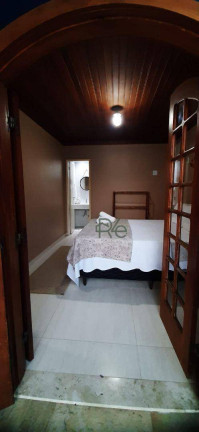 Imagem Casa com 3 Quartos à Venda, 200 m² em Vila Velha - Angra Dos Reis