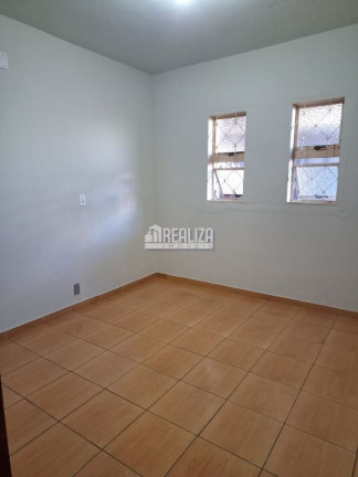 Imagem Casa com 3 Quartos à Venda, 250 m² em Boa Vista - Uberaba Imagem Casa com 3 Quartos à Venda, 250 m² em Boa Vista - Uberaba