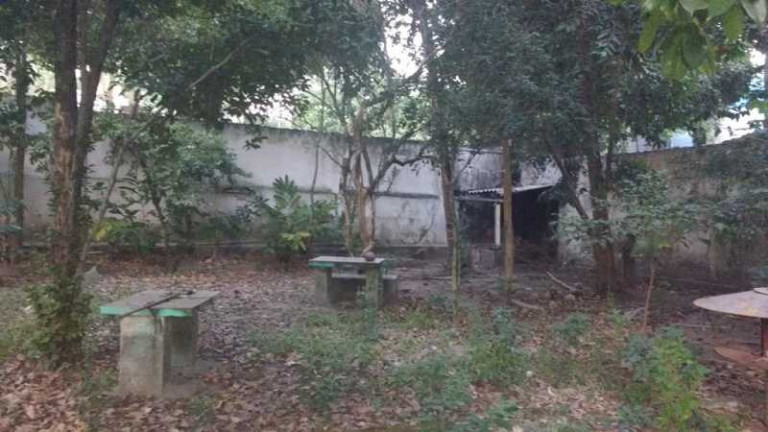 Imagem Imóvel com 4 Quartos à Venda, 1.554 m² em Campo Grande - Rio De Janeiro Imagem Imóvel com 4 Quartos à Venda, 1.554 m² em Campo Grande - Rio De Janeiro