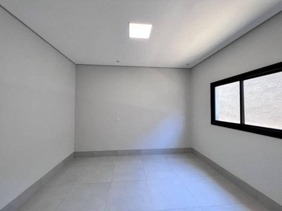 Imagem Casa com 3 Quartos à Venda, 210 m² em Jardim Imperial - Cuiabá Imagem Casa com 3 Quartos à Venda, 210 m² em Jardim Imperial - Cuiabá