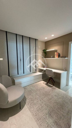 Imagem Apartamento com 4 Quartos à Venda, 166 m² em Meia Praia - Itapema Imagem Apartamento com 4 Quartos à Venda, 166 m² em Meia Praia - Itapema