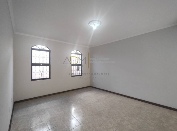 Imagem Casa com 4 Quartos à Venda, 400 m² em Vila Pinheiro Machado - Botucatu Imagem Casa com 4 Quartos à Venda, 400 m² em Vila Pinheiro Machado - Botucatu