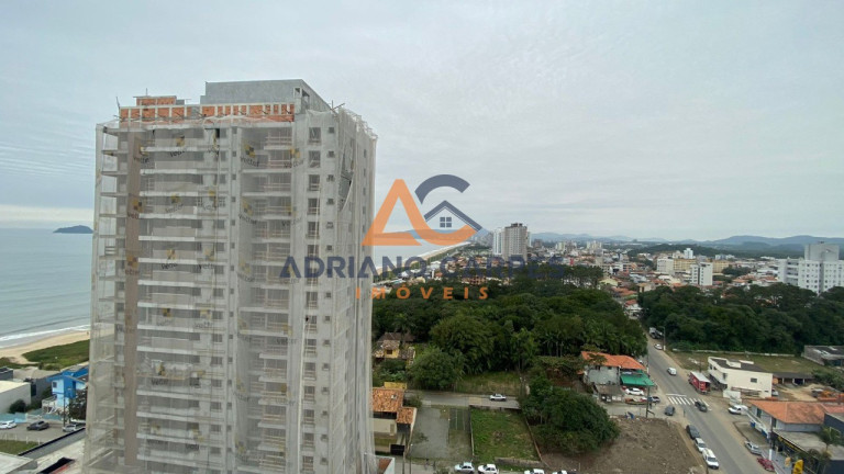 Imagem Imóvel com 3 Quartos à Venda, 97 m² em Itacolomi - Balneário Piçarras Imagem Imóvel com 3 Quartos à Venda, 97 m² em Itacolomi - Balneário Piçarras