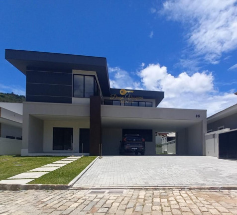 Imagem Casa com 4 Quartos à Venda, 276 m² em Green Valley - Teresópolis Imagem Casa com 4 Quartos à Venda, 276 m² em Green Valley - Teresópolis