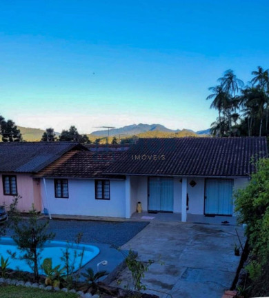 Imagem Casa com 5 Quartos à Venda, 112 m² em Santa Luzia - Jaraguá Do Sul Imagem Casa com 5 Quartos à Venda, 112 m² em Santa Luzia - Jaraguá Do Sul