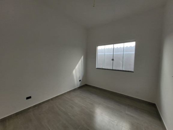 Imagem Casa com 3 Quartos à Venda, 75 m² em Sant Etiene - Matinhos Imagem Casa com 3 Quartos à Venda, 75 m² em Sant Etiene - Matinhos
