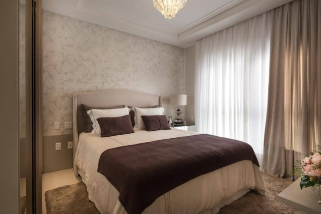 Imagem Imóvel com 4 Quartos à Venda, 100 m² em Centro - Balneário Camboriú Imagem Imóvel com 4 Quartos à Venda, 100 m² em Centro - Balneário Camboriú