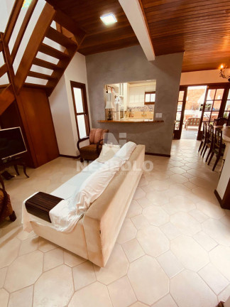Imagem Casa com 2 Quartos para Alugar, 170 m² em Fazenda - Itajai
