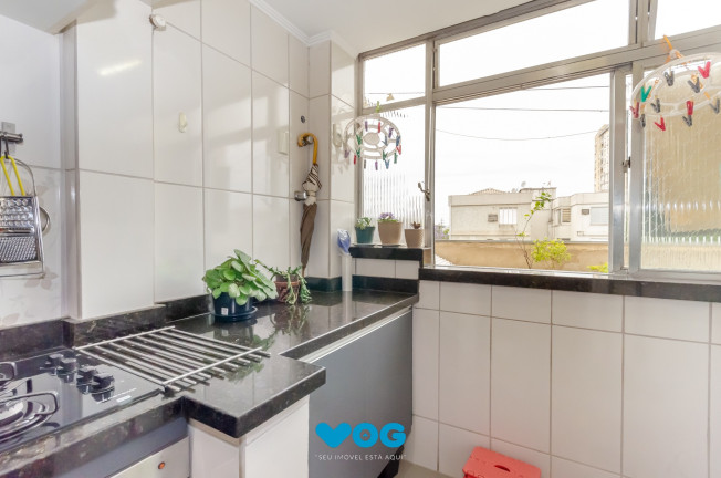 Imagem Imóvel com 2 Quartos à Venda, 64 m² em Jardim Botânico - Porto Alegre