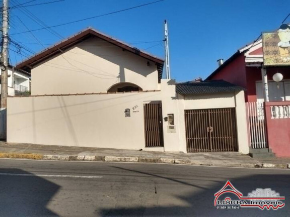 Imagem Casa com 4 Quartos à Venda, em Centro - Jacareí Imagem Casa com 4 Quartos à Venda, em Centro - Jacareí