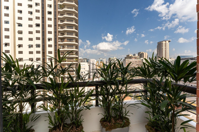 Imagem Imóvel com 2 Quartos à Venda, 143 m² em Itaim Bibi - São Paulo Imagem Imóvel com 2 Quartos à Venda, 143 m² em Itaim Bibi - São Paulo