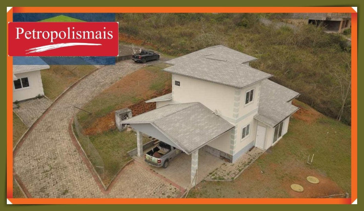 Imagem Casa com 3 Quartos à Venda, 203 m² em Nogueira - Petrópolis Imagem Casa com 3 Quartos à Venda, 203 m² em Nogueira - Petrópolis