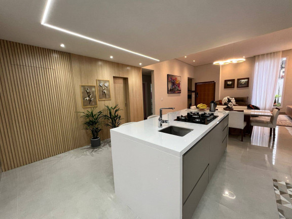 Imagem Casa com 3 Quartos à Venda, 220 m² em Interlagos - São Paulo Imagem Casa com 3 Quartos à Venda, 220 m² em Interlagos - São Paulo