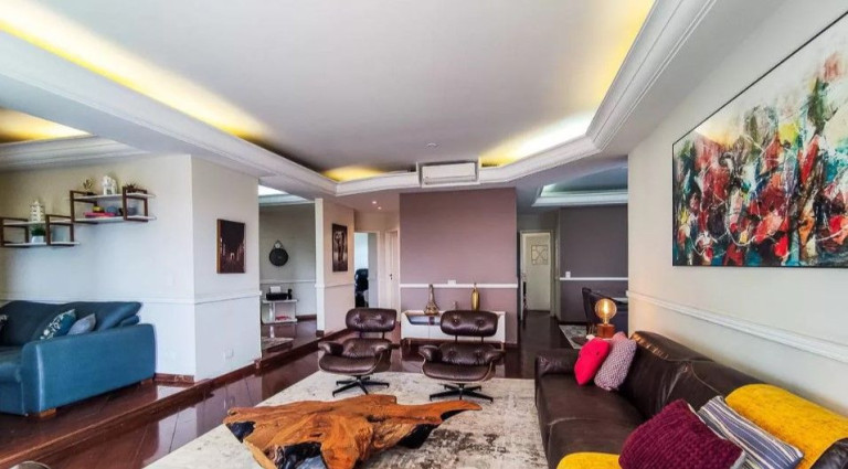 Imagem Imóvel com 3 Quartos à Venda, 232 m² em Vila Suzana - São Paulo