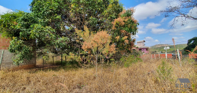 Imagem Terreno à Venda, 438 m² em Fernão Dias - Esmeraldas Imagem Terreno à Venda, 438 m² em Fernão Dias - Esmeraldas