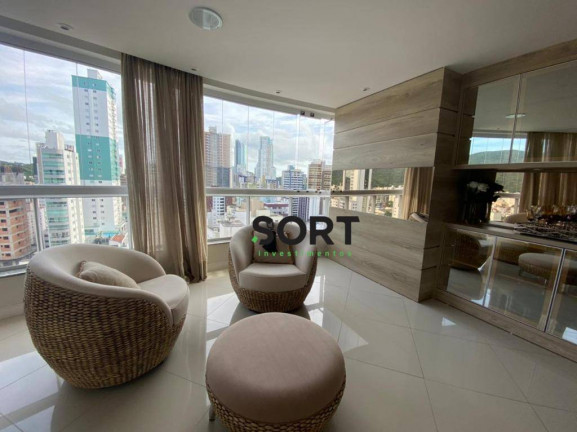 Imagem Apartamento com 2 Quartos à Venda, 98 m² em Centro - Balneário Camboriú