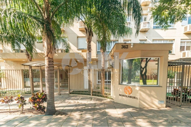 Imagem Apartamento com 3 Quartos à Venda, 70 m² em Passo Da Areia - Porto Alegre