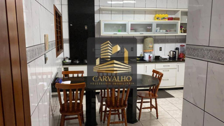 Imagem Casa com 3 Quartos à Venda, 300 m² em Canasvieiras - Florianópolis Imagem Casa com 3 Quartos à Venda, 300 m² em Canasvieiras - Florianópolis