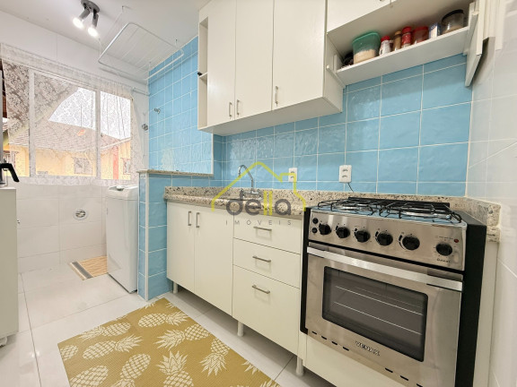 Imagem Imóvel com 3 Quartos à Venda, 64 m² em América - Joinville Imagem Imóvel com 3 Quartos à Venda, 64 m² em América - Joinville