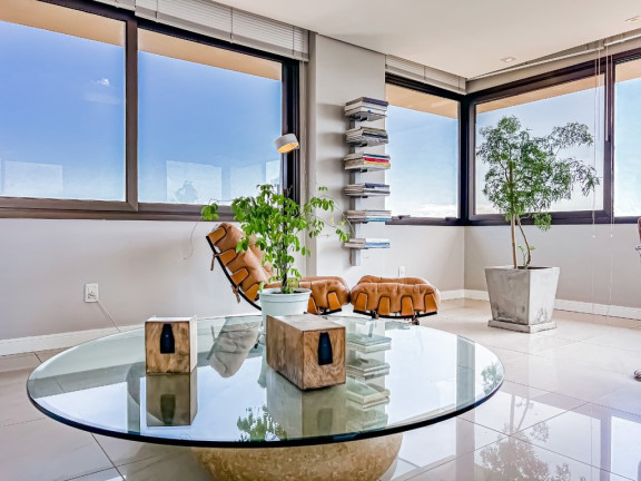 Imagem Apartamento com 3 Quartos à Venda, 168 m² em Rio Branco - Porto Alegre Imagem Apartamento com 3 Quartos à Venda, 168 m² em Rio Branco - Porto Alegre