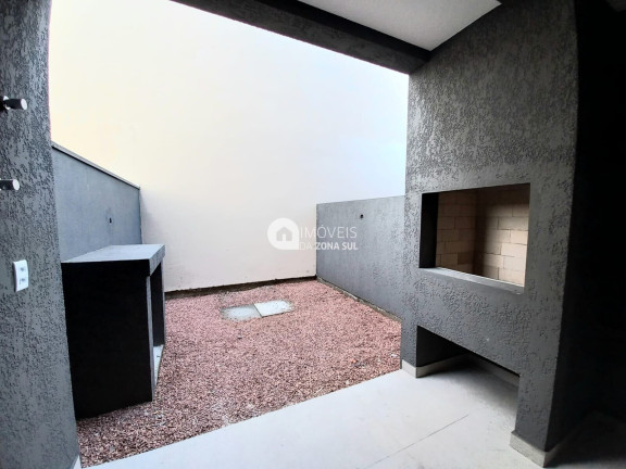 Imagem Casa com 2 Quartos à Venda, 100 m² Imagem Casa com 2 Quartos à Venda, 100 m²