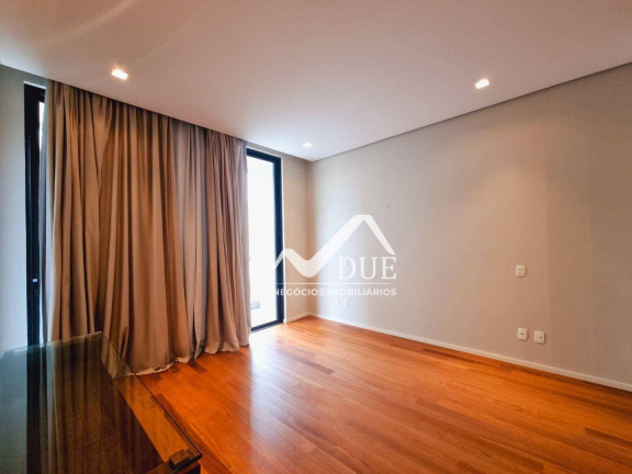 Imagem Casa com 4 Quartos à Venda, 376 m² em Ponta Da Praia - Santos Imagem Casa com 4 Quartos à Venda, 376 m² em Ponta Da Praia - Santos