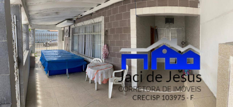 Imagem Casa com 3 Quartos à Venda, 115 m² em Castelo - Santos