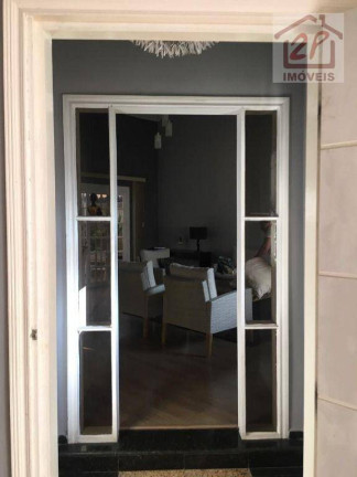 Imagem Casa com 3 Quartos à Venda, 230 m² em Centro - Caçapava Imagem Casa com 3 Quartos à Venda, 230 m² em Centro - Caçapava