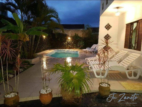 Imagem Casa com 3 Quartos à Venda, 160 m² em Centro - Guaratuba Imagem Casa com 3 Quartos à Venda, 160 m² em Centro - Guaratuba