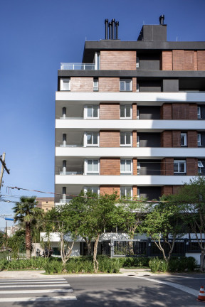 Imóvel com 3 Quartos à Venda,  em Menino Deus - Porto Alegre