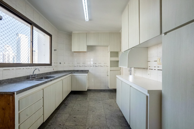 Imagem Apartamento com 5 Quartos à Venda, 242 m² em Campo Belo - São Paulo
