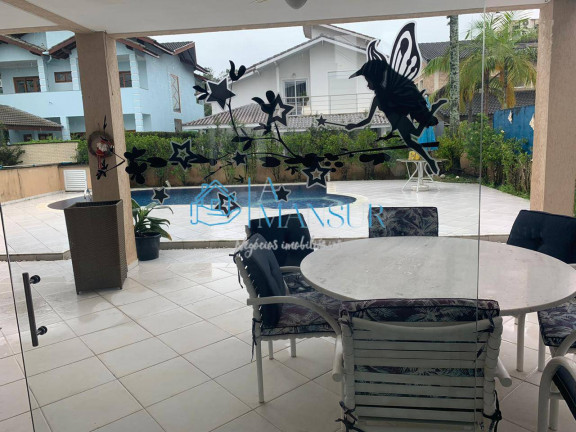 Imagem Casa com 4 Quartos para Alugar ou Temporada, 390 m² em Bertioga