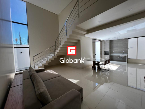 Imagem Sobrado com 3 Quartos à Venda, 240 m² em Ibituruna - Montes Claros Imagem Sobrado com 3 Quartos à Venda, 240 m² em Ibituruna - Montes Claros